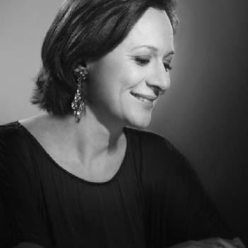 Delphine Haidan.jpg